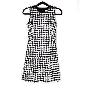 Michael Kors Houndstooth Primt Drop Waist Dress Size 0